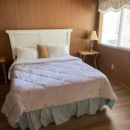 Mountain View Cabins Wrightwood Bagian luar foto