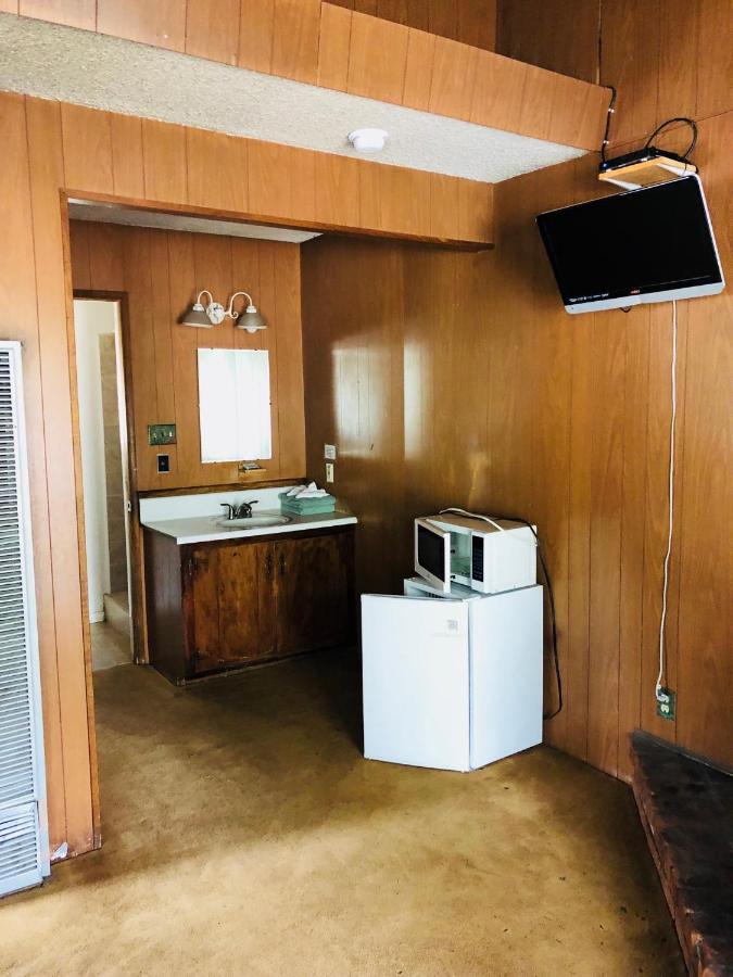 Mountain View Cabins Wrightwood Bagian luar foto