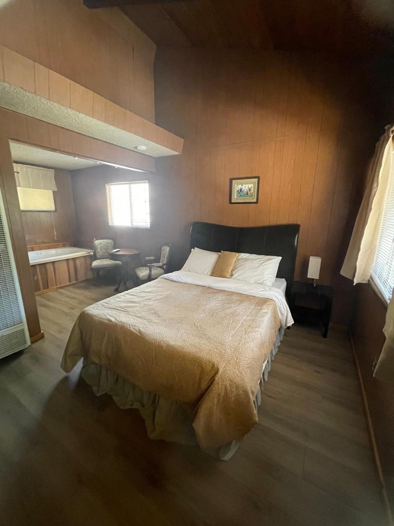 Mountain View Cabins Wrightwood Bagian luar foto