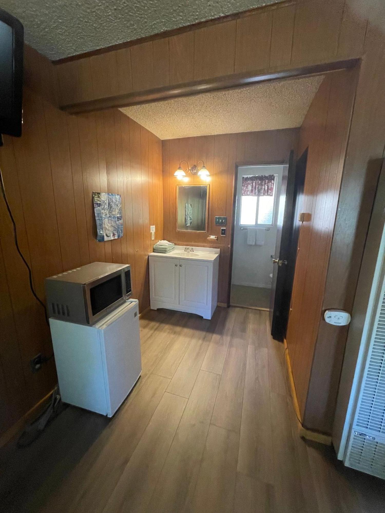 Mountain View Cabins Wrightwood Bagian luar foto